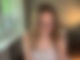 Live cam show with LucileGuidi - Blonde Hair Teen (18+) on StripNow