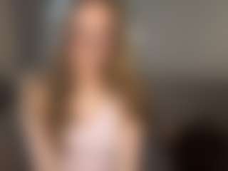 Live cam show with LucileGuidi - Nipple Piercings on Camming Site