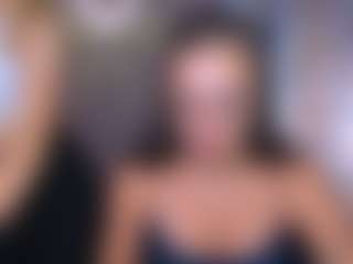luna-gold12's Live Sex Cam Show