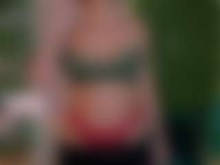 luna-gold12's Live Sex Cam Show
