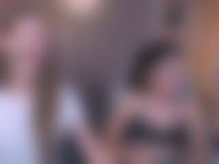 luna-gold12's Live Sex Cam Show