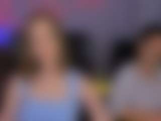 luna-gold12's Live Sex Cam Show