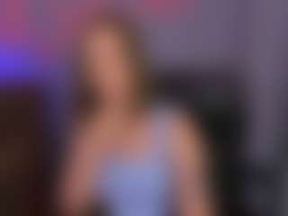 Live cam show with luna-gold12 - Drinking on Camsoda