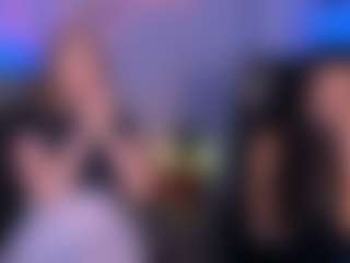 luna-gold12's Live Sex Cam Show