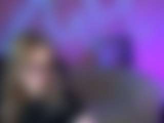 luna-gold12's Live Sex Cam Show