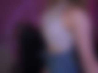 Live cam show with luna-gold12 - Skinny on Pornisteam.com