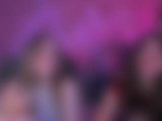 Live cam show with luna-gold12 - Skinny on Camsoda