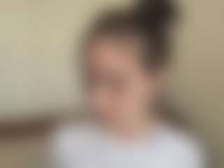 Live cam show with Lilly - New Bedroom on crypto-cams