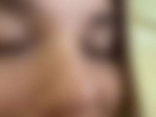 MapleZachariades's Live Sex Cam Show