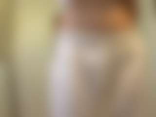 Live cam show with MapleZachariades - Body Massage on Chatstar