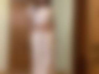 MapleZachariades's Live Sex Cam Show