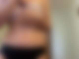 MapleZachariades's Live Sex Cam Show