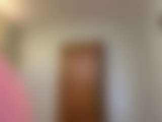 MapleZachariades's Live Sex Cam Show