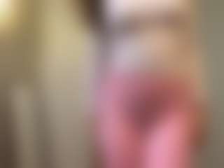 MapleZachariades's Live Sex Cam Show