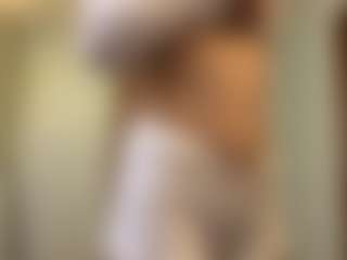 MapleZachariades's Live Sex Cam Show