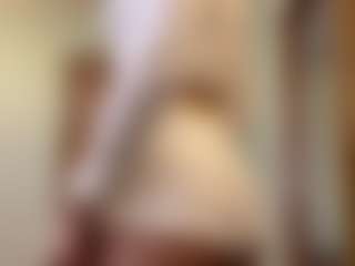 Live cam show with MapleZachariades - Public Brown Hair on hotwifechat.live