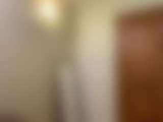 Live cam show with MapleZachariades - Facial Piercings on Camsoda