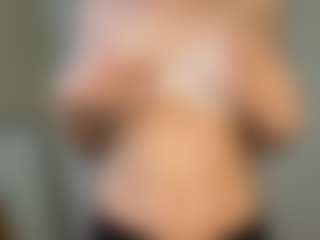 Live cam show with MapleZachariades - Tattoos Granny on Camsoda