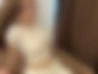 Live cam show with MapleZachariades - Raven Hair on Camsoda
