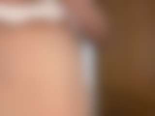 Live cam show with MapleZachariades - Granny Brown Hair on Camsoda