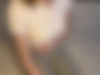 Live cam show with MapleZachariades - Hairy Pussy on Camsoda