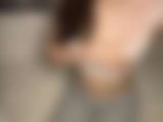 Live cam show with MapleZachariades - Hairy Pussy Brown Hair on AdultVida.com