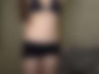 Live cam show with MapleZachariades - Body Massage on Camsoda