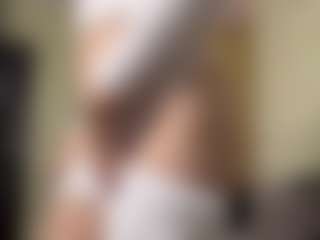 MapleZachariades's Live Sex Cam Show
