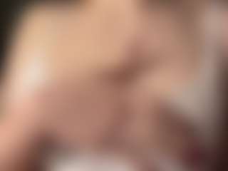 MapleZachariades's Live Sex Cam Show