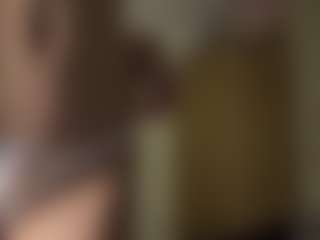 Live cam show with MapleZachariades - Ass Bouncing on Camsoda Late Night