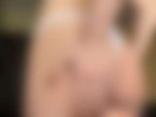 MapleZachariades's Live Sex Cam Show
