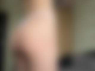 Live cam show with MapleZachariades - Flashing on Camsoda