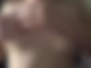 MapleZachariades's Live Sex Cam Show