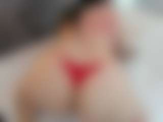 MiaGingerr's Live Sex Cam Show