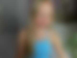 Live cam show with Milana-r0sse - Thin on Soda Cam