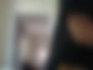 Live cam show with MirandaGarlett - New Squirt on Sweet Sext