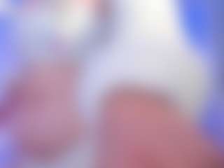 Live cam show with MiuMaka - Upskirt on fapnchat