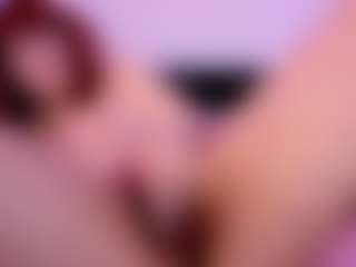 Live cam show with MiuMaka - Upskirt on livesexfox.com