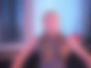 Live cam show with MiyokoHerkstroeter - New Teen (18+) on Dare Cams