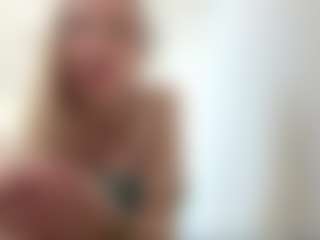 RefugiaForbus's Live Sex Cam Show