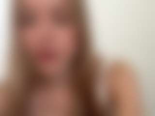 Live cam show with RefugiaForbus - Blonde Hair HD on sexylive.show