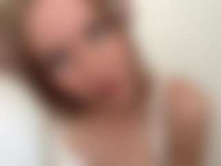 RefugiaForbus's Live Sex Cam Show