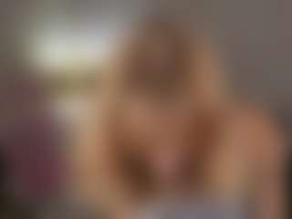 Roi054's Live Sex Cam Show