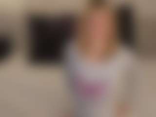 Roi054's Live Sex Cam Show
