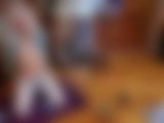 TNT-TinyNTroubble's Live Sex Cam Show