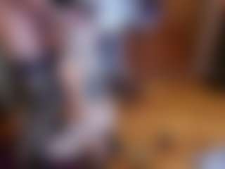 TNT-TinyNTroubble's Live Sex Cam Show