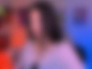 Live cam show with vikkykisss - Brown Hair on https://playwithruby.com