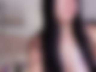 Aili-queen's Live Sex Cam Show