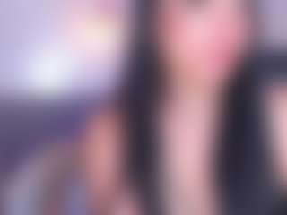 Live cam show with Aili-queen - Young Adult on Camsoda