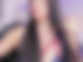 Live cam show with Aili-queen - Solo on Camsoda